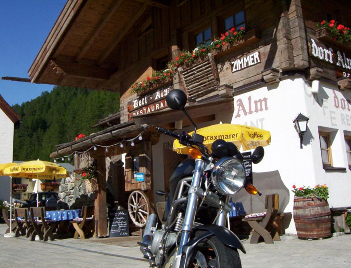 ホテル Dorf Alm オーバーグールグル エクステリア 写真